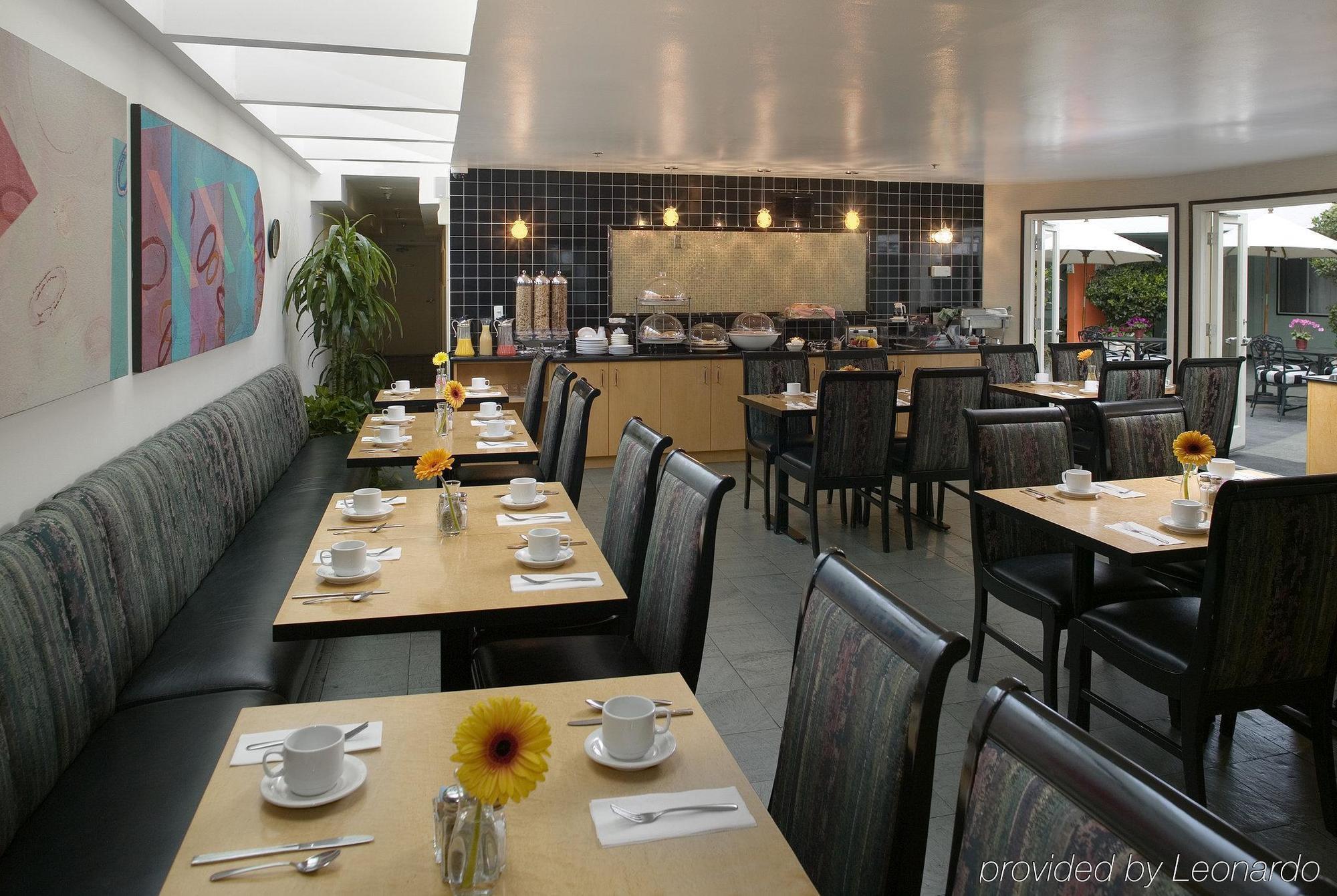 Quality Inn Cambridge Restaurant photo