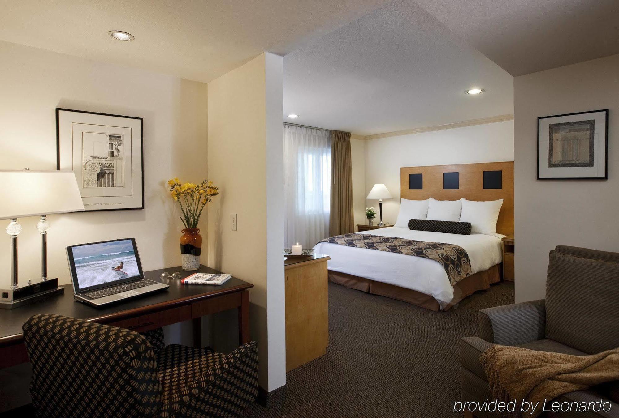 Quality Inn Cambridge Room photo